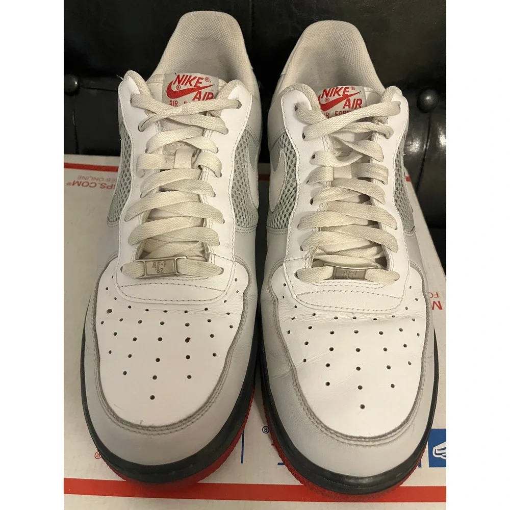 Vintage Y2K Nike Air Force 1 Low White Grey